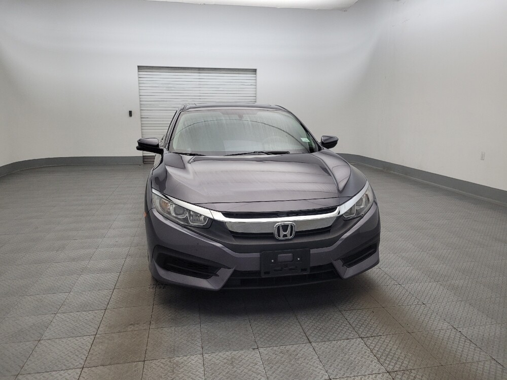 2017 Honda Civic in Glendale, AZ 85301 - 18131815 14