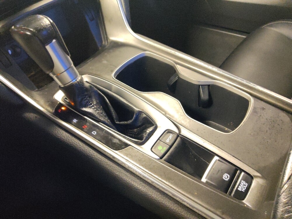 2018 Honda Accord in Houston, TX 77074 - 18131821 26