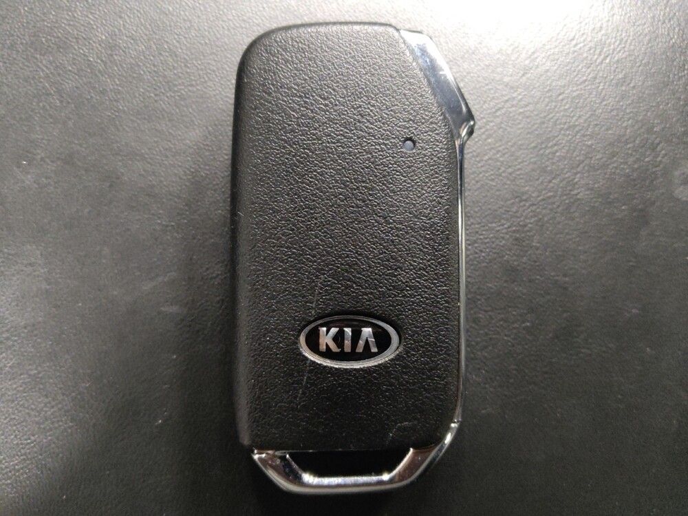 2020 Kia Telluride in Houston, TX 77074 - 18131828 32