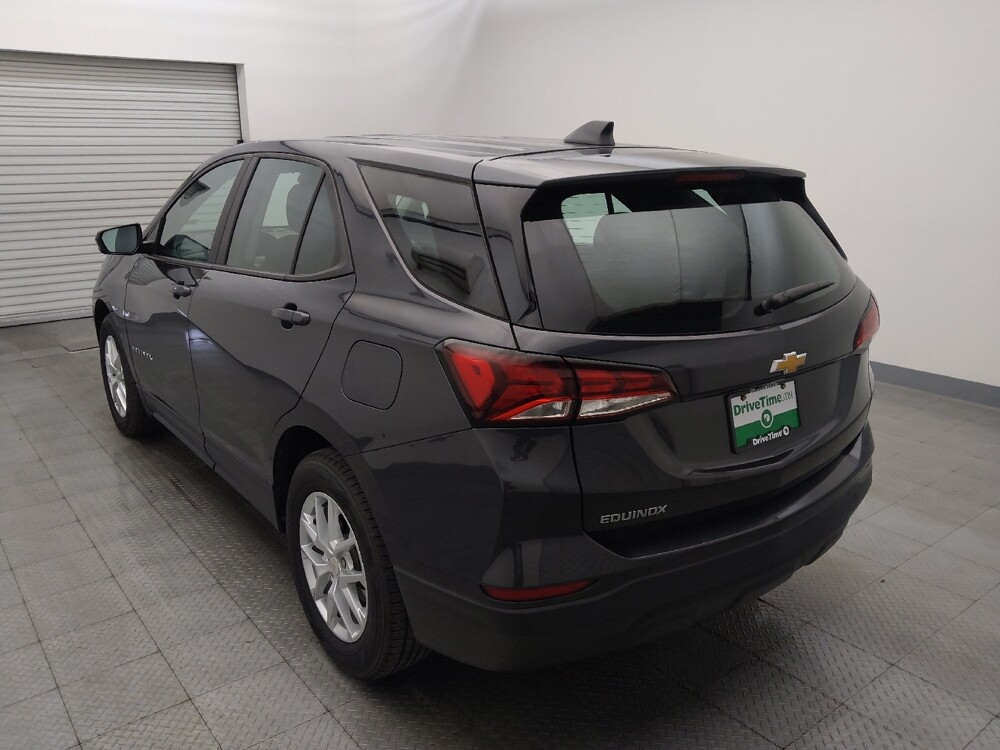 2022 Chevrolet Equinox in Houston, TX 77074 - 18131830 5