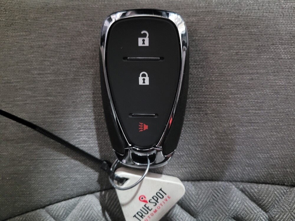 2023 Chevrolet Equinox in Pittsburgh, PA 15236 - 18131833 32