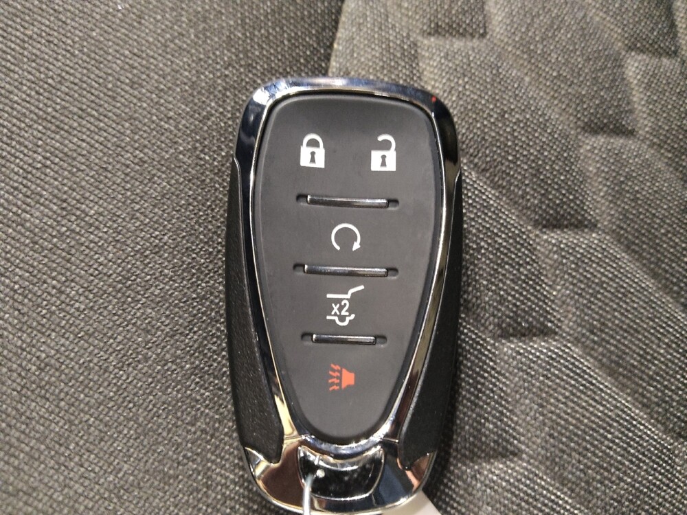 2020 Chevrolet Equinox in Plano, TX 75074 - 18131834 32