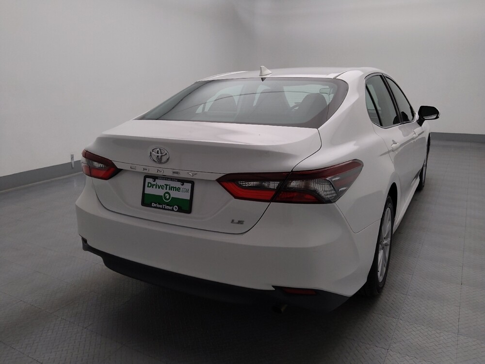 2022 Toyota Camry in Springfield, MO 65807 - 18131835 7