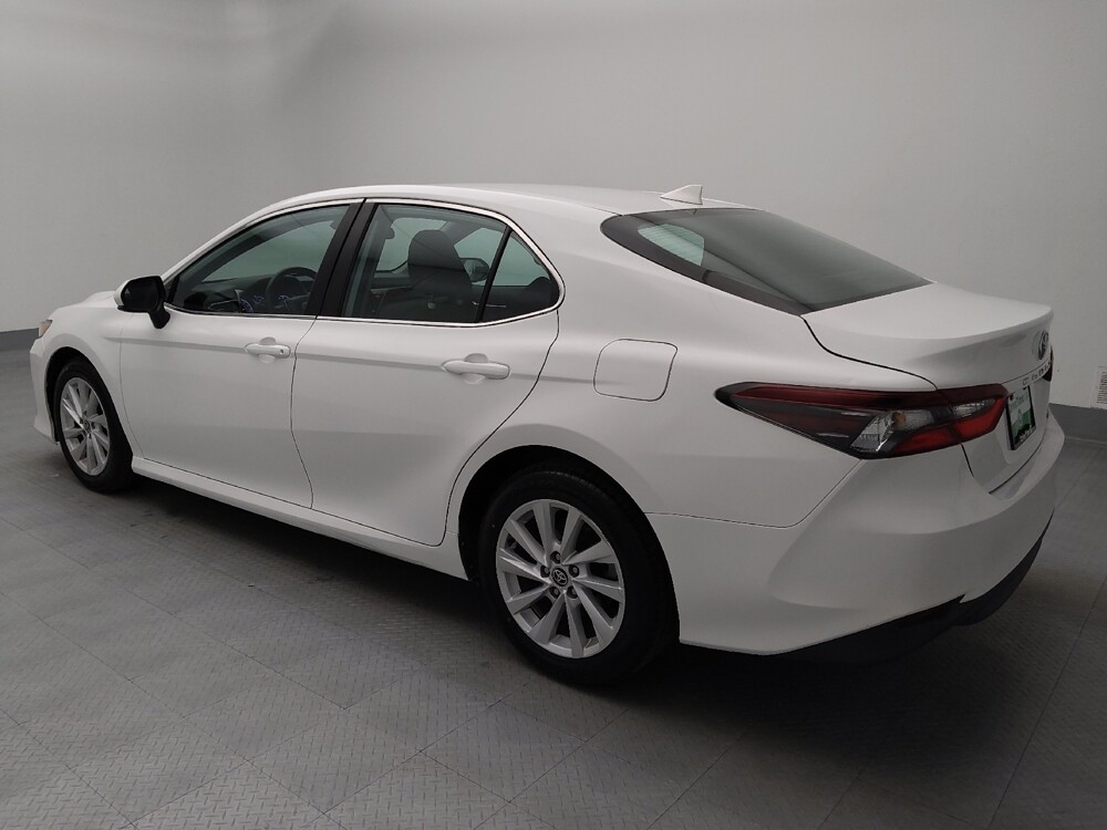 2022 Toyota Camry in Springfield, MO 65807 - 18131835 3