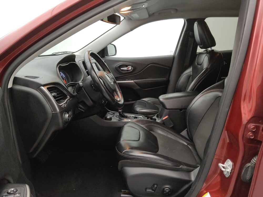 2019 Jeep Cherokee in Springfield, MO 65807 - 18131836 17