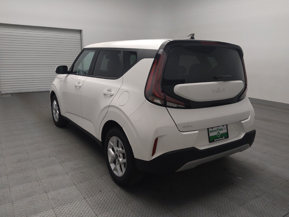 2025 Kia Soul in Plano, TX 75074 - 18131838 5