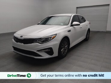 2020 Kia Optima in Plano, TX 75074