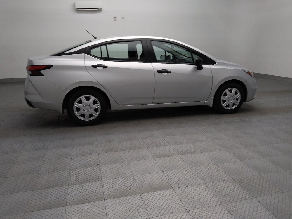 2022 Nissan Versa in Fort Worth, TX 76116 - 18131842 10