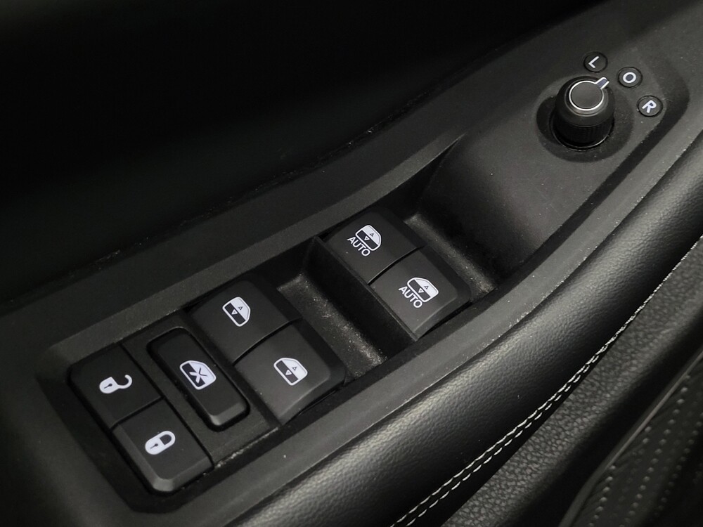 2023 Jeep Grand Cherokee in Pittsburgh, PA 15236 - 18131843 27