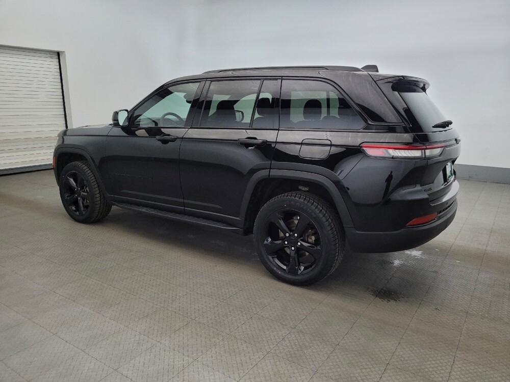2023 Jeep Grand Cherokee in Pittsburgh, PA 15236 - 18131843 3