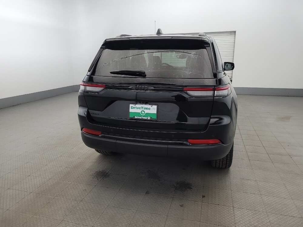 2023 Jeep Grand Cherokee in Pittsburgh, PA 15236 - 18131843 7
