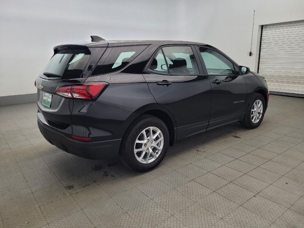 2023 Chevrolet Equinox in Pittsburgh, PA 15236 - 18131844 10