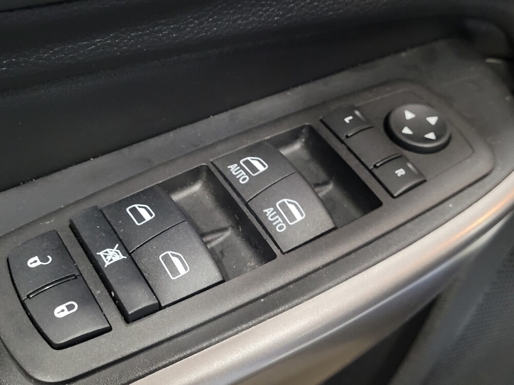 2020 Jeep Cherokee in Chesapeake, VA 23320 - 18131847 27