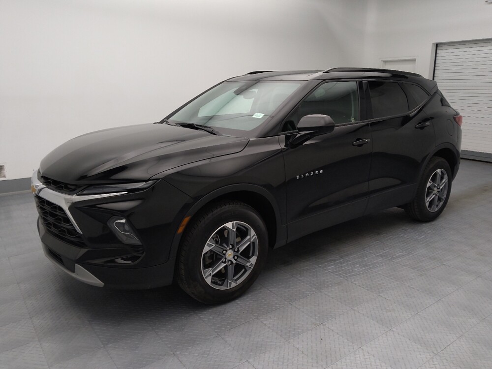 2024 Chevrolet Blazer in Springfield, MO 65807 - 18131848 2