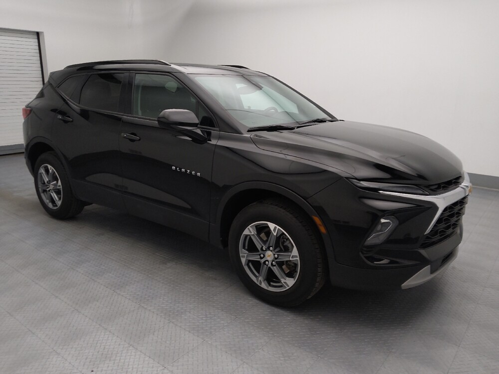 2024 Chevrolet Blazer in Springfield, MO 65807 - 18131848 11