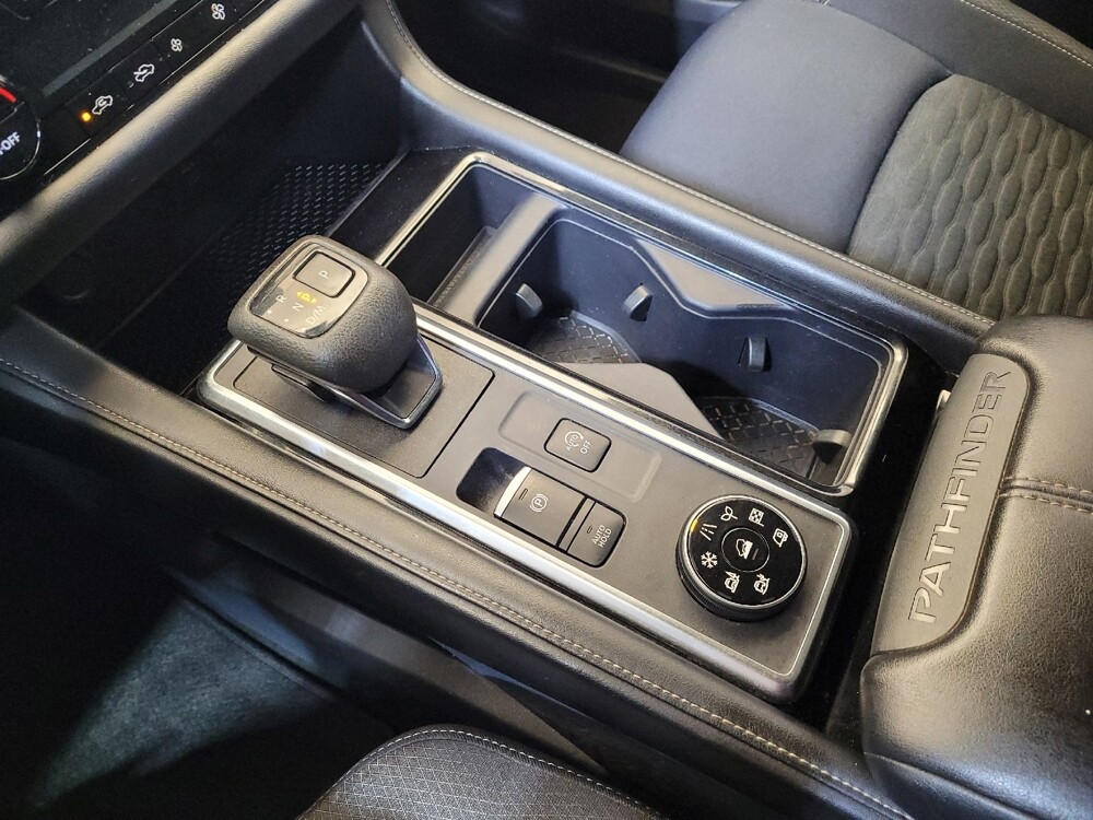 2023 Nissan Pathfinder in Toledo, OH 43617 - 18131849 26