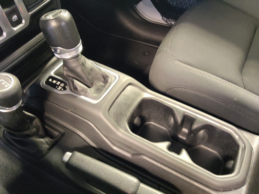 2018 Jeep Wrangler in Houston, TX 77060 - 18131851 26