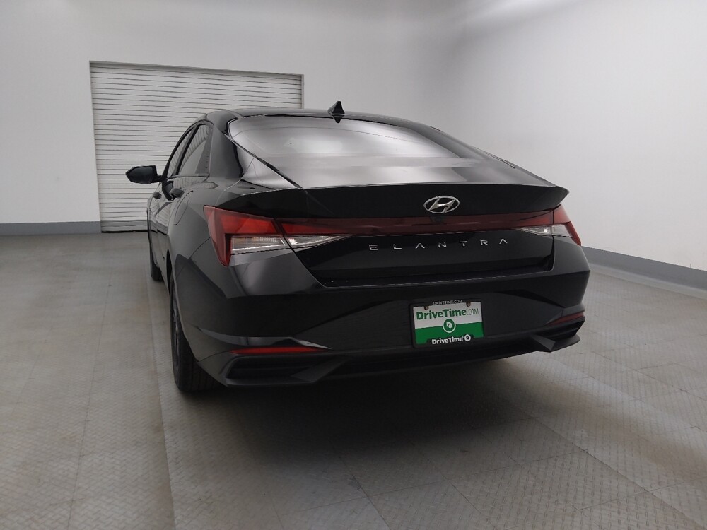 2021 Hyundai Elantra in Denver, CO 80012 - 18131856 6
