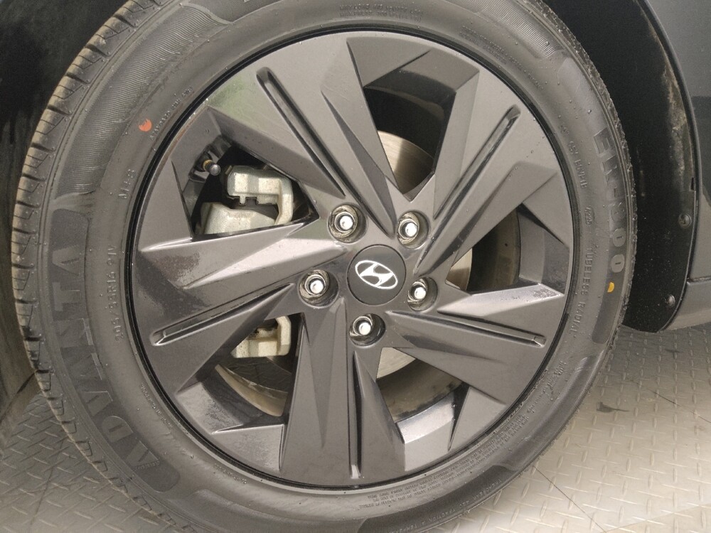 2021 Hyundai Elantra in Denver, CO 80012 - 18131856 31