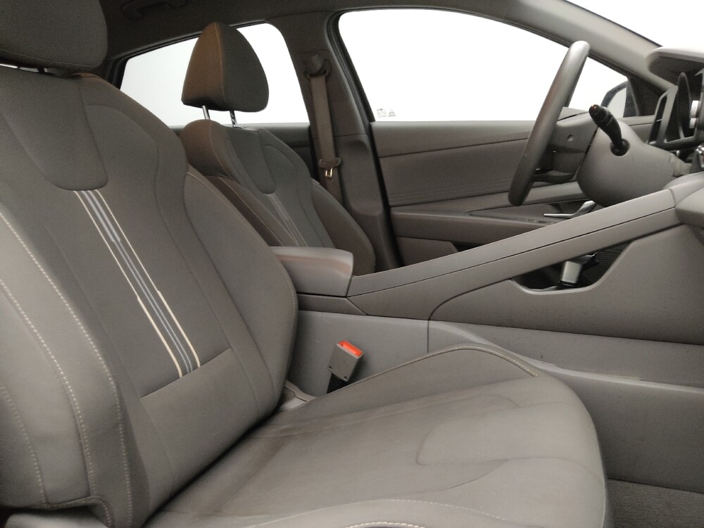 2021 Hyundai Elantra in Denver, CO 80012 - 18131856 21