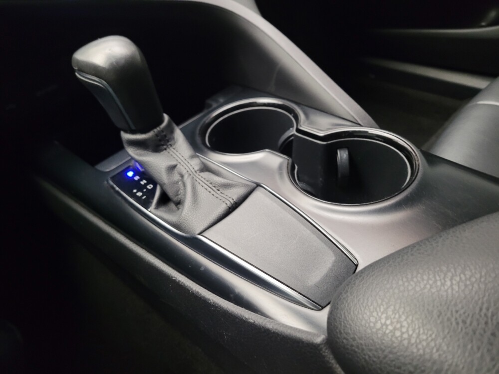 2020 Toyota Camry in Montclair, CA 91763 - 18131859 26