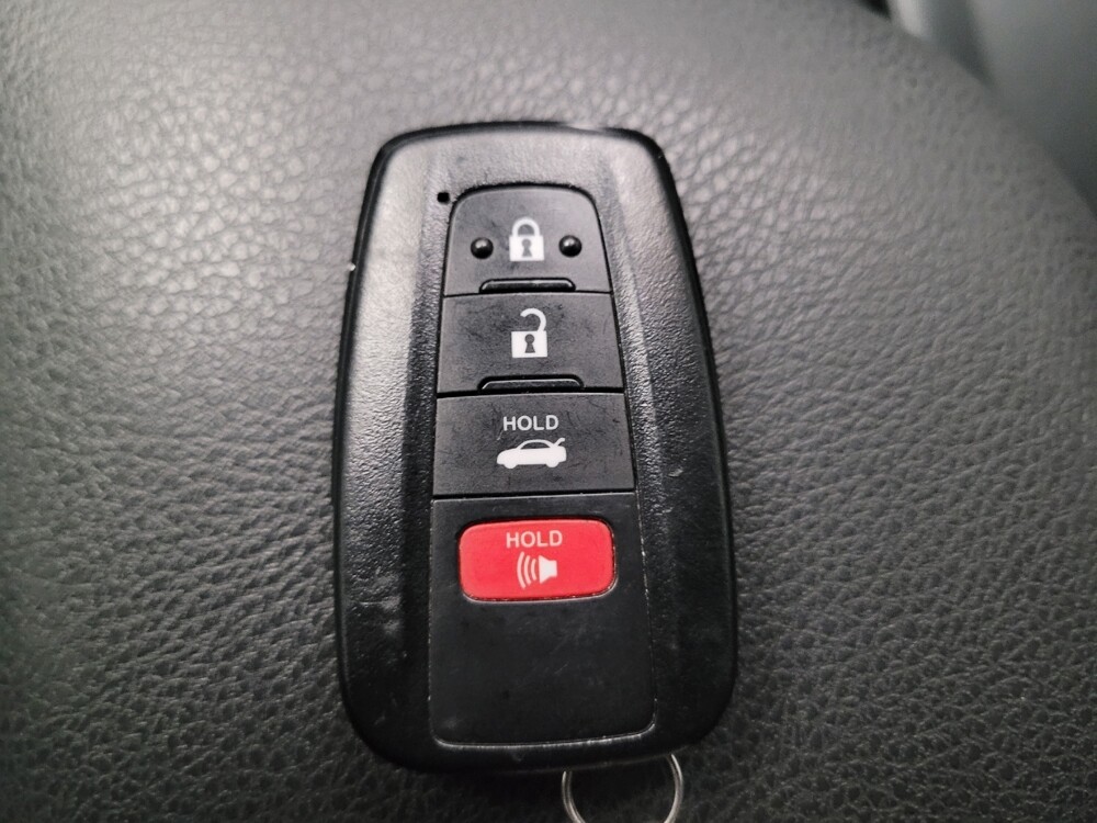 2020 Toyota Camry in Montclair, CA 91763 - 18131859 32