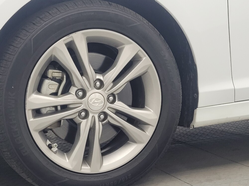2018 Hyundai Sonata in Antioch, TN 37013 - 18131863 31