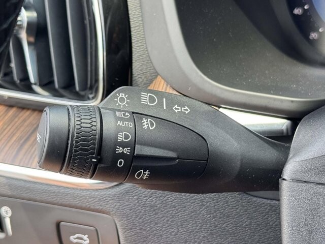 2022 Volvo XC60 in Winchester, VA 22602 - 18131897 29