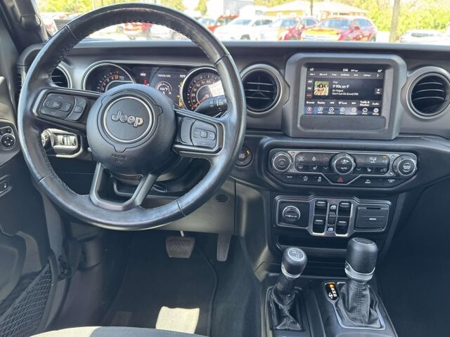 2022 Jeep Gladiator in Winchester, VA 22602 - 18131898 15