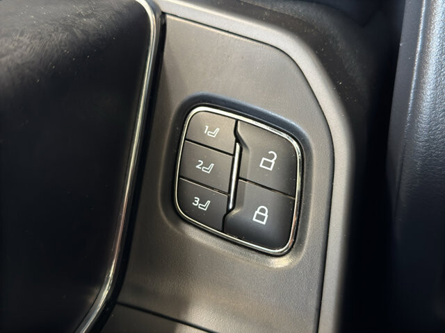 2025 Ford F150 in Burlington, WI 53105 - 18131902 34
