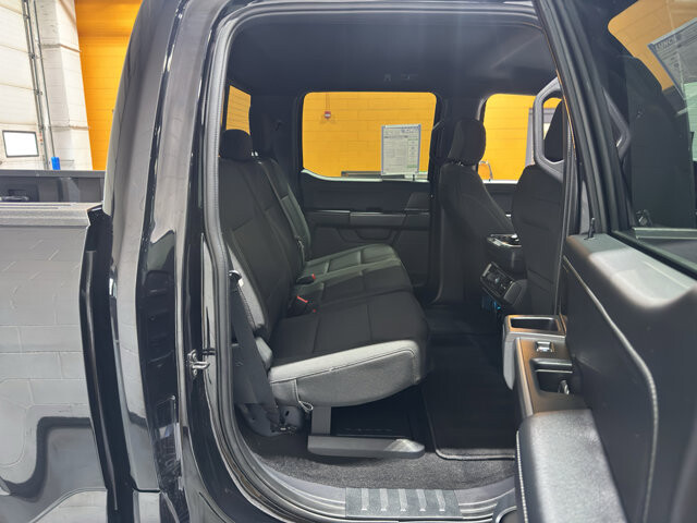 2024 Ford F150 in Burlington, WI 53105 - 18131908 21