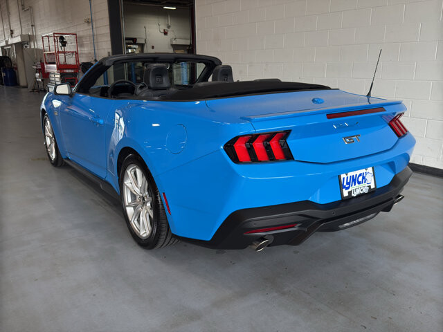 2025 Ford Mustang in Burlington, WI 53105 - 18131918 3