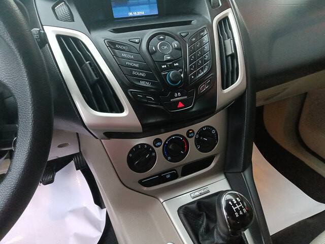 2014 Ford Focus in DuBois, PA 15801 - 18131935 11