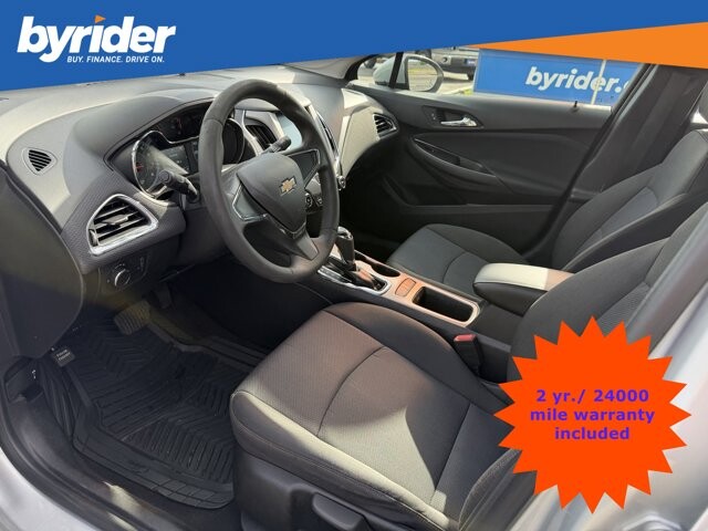 2018 Chevrolet Cruze in Conway, AR 72032 - 18131936 5