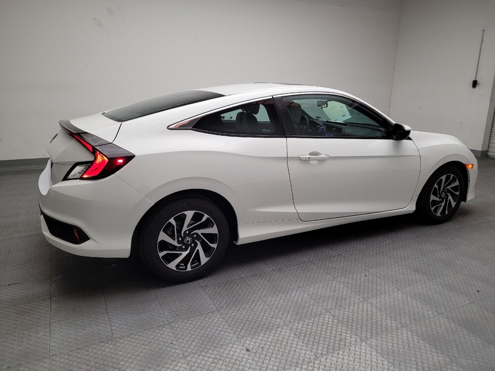 2016 Honda Civic in Torrance, CA 90504 - 18131944 10