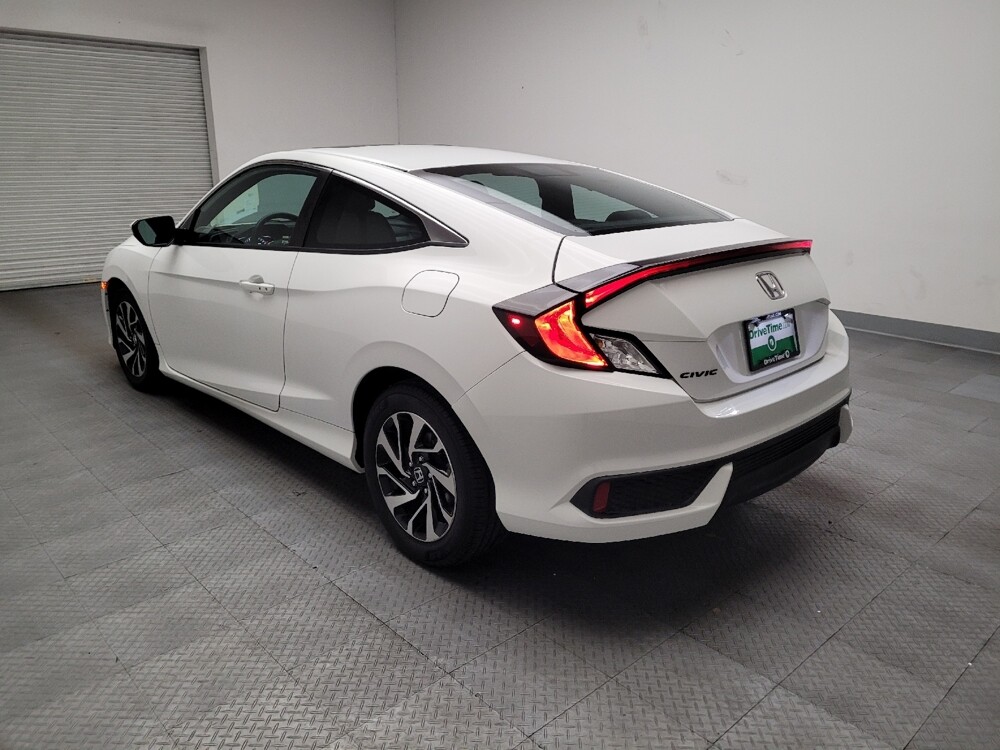 2016 Honda Civic in Torrance, CA 90504 - 18131944 5