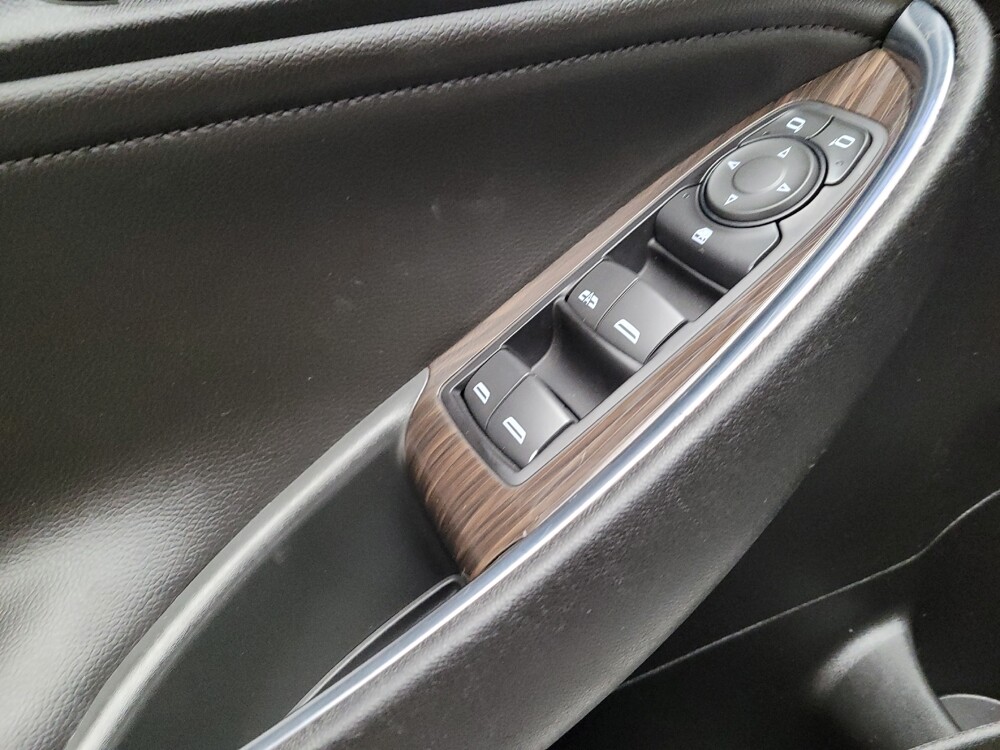 2024 Chevrolet Malibu in Downey, CA 90241 - 18131945 27