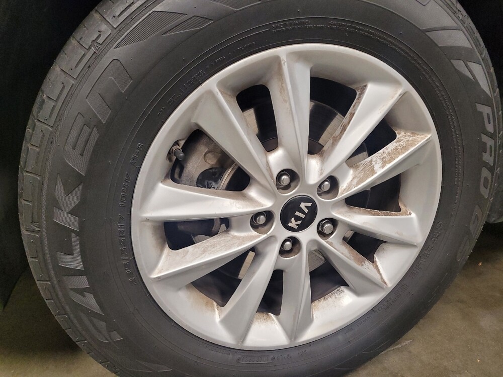 2019 Kia Sorento in Downey, CA 90241 - 18131946 31