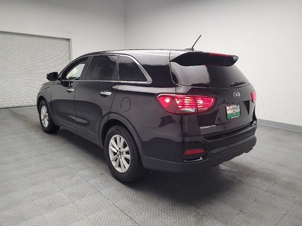 2019 Kia Sorento in Downey, CA 90241 - 18131946 5