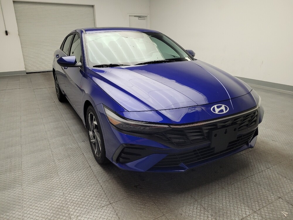 2025 Hyundai Elantra in Downey, CA 90241 - 18131950 14