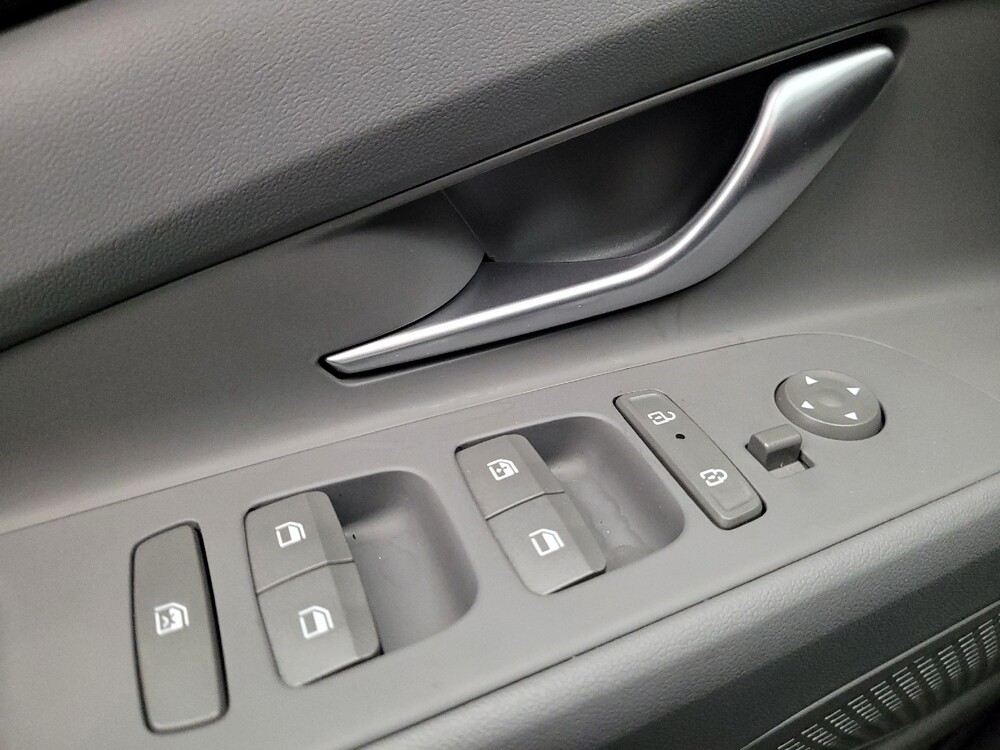 2025 Hyundai Elantra in Downey, CA 90241 - 18131950 27