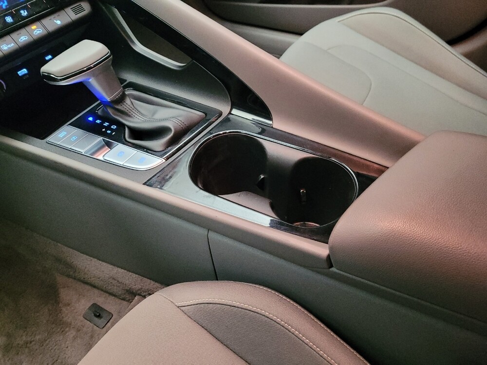 2025 Hyundai Elantra in Downey, CA 90241 - 18131950 26