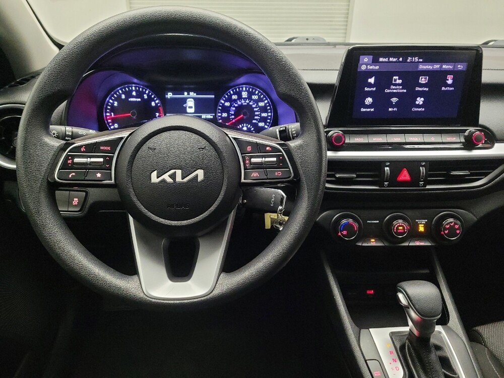 2024 Kia Forte in Montclair, CA 91763 - 18131956 22