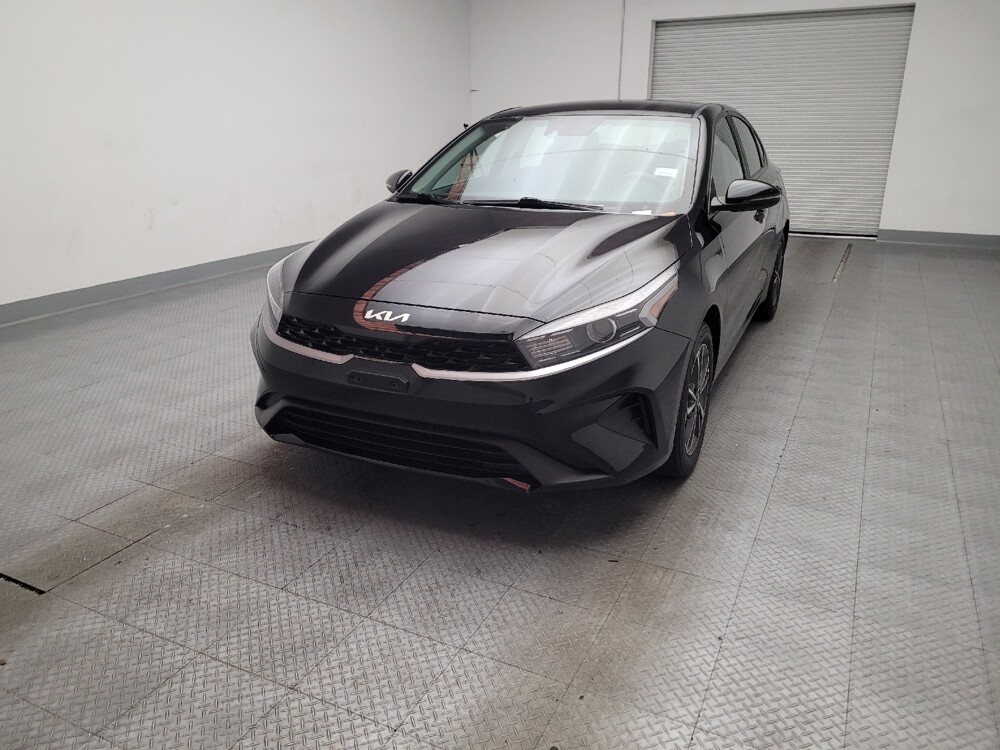 2024 Kia Forte in Montclair, CA 91763 - 18131956 15