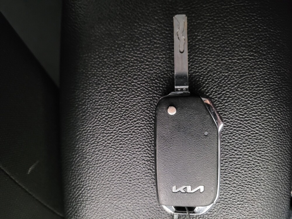 2024 Kia Forte in Montclair, CA 91763 - 18131956 32