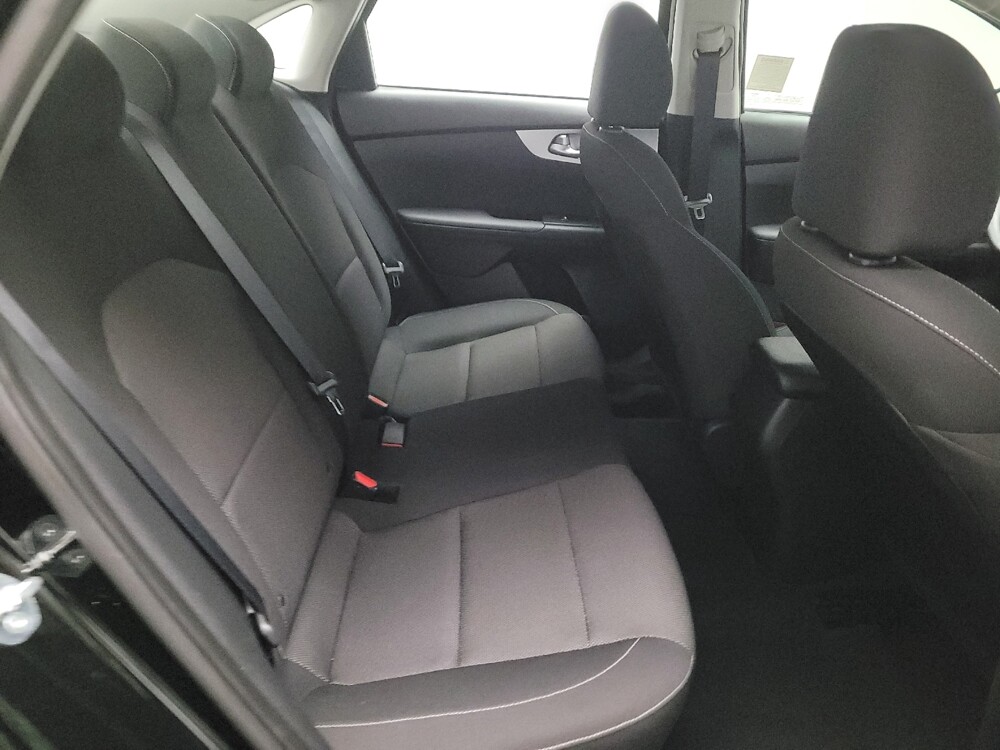 2024 Kia Forte in Montclair, CA 91763 - 18131956 19