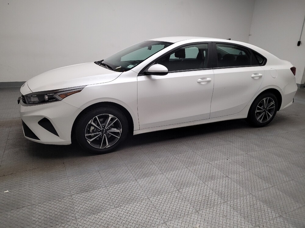 2024 Kia Forte in Montclair, CA 91763 - 18131959 2