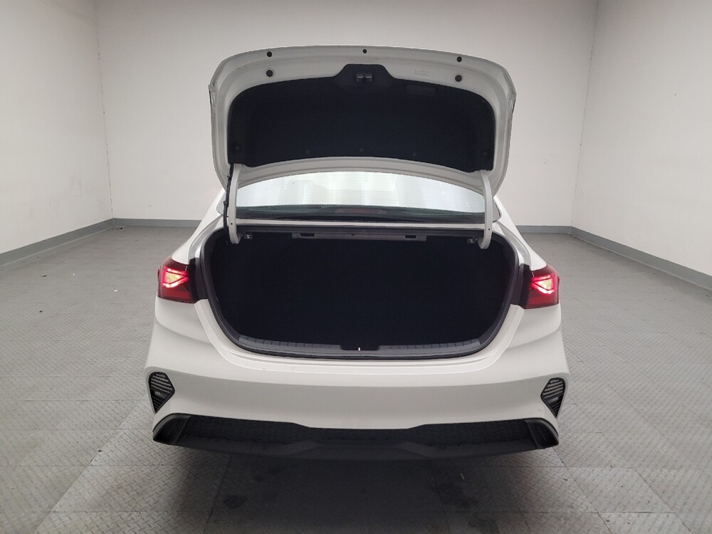 2024 Kia Forte in Montclair, CA 91763 - 18131959 29