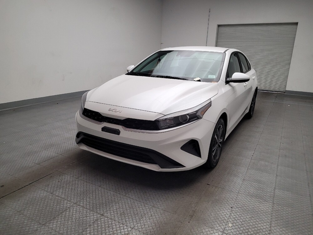 2024 Kia Forte in Montclair, CA 91763 - 18131959 15