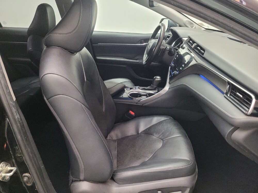 2020 Toyota Camry in Downey, CA 90241 - 18131960 21